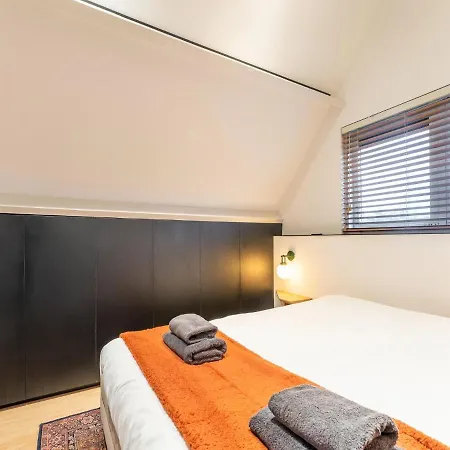 Hotel Stylish With Private Garden Tuitjenhorn